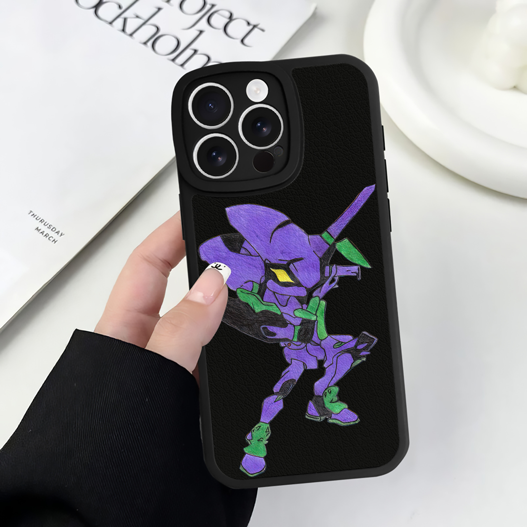 （画像用） EVA 新世紀エヴァンゲリオン 【iPhone 16シリーズ対応】シリコンスマホケース（レザー調） 材質：シリコン